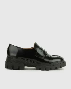 New Mocasin Plano Julia Mujer Coleccion Fw23